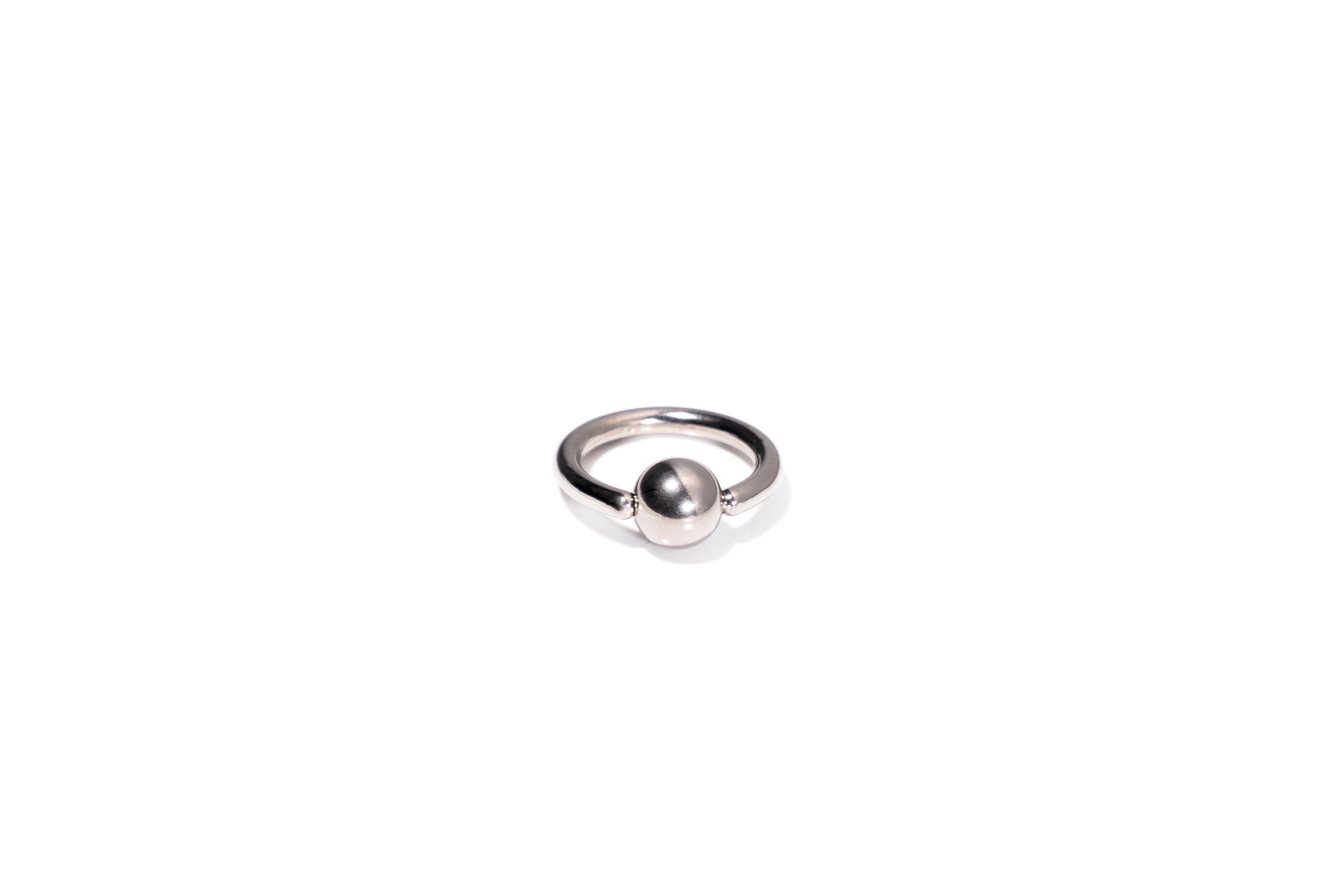 RS04-22 - CAPTIVE RING